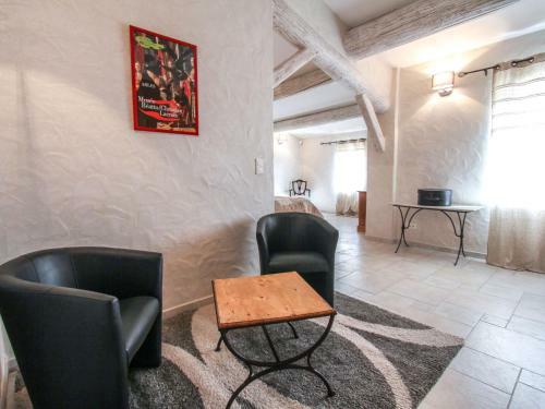 Holiday Home Mas Coucourelle Chateaurenard