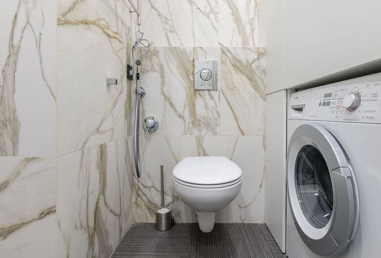 Apartments B. Sampsonievsky 4-6