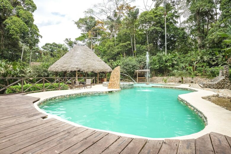 Hostal Selina Shared Amazon Tena