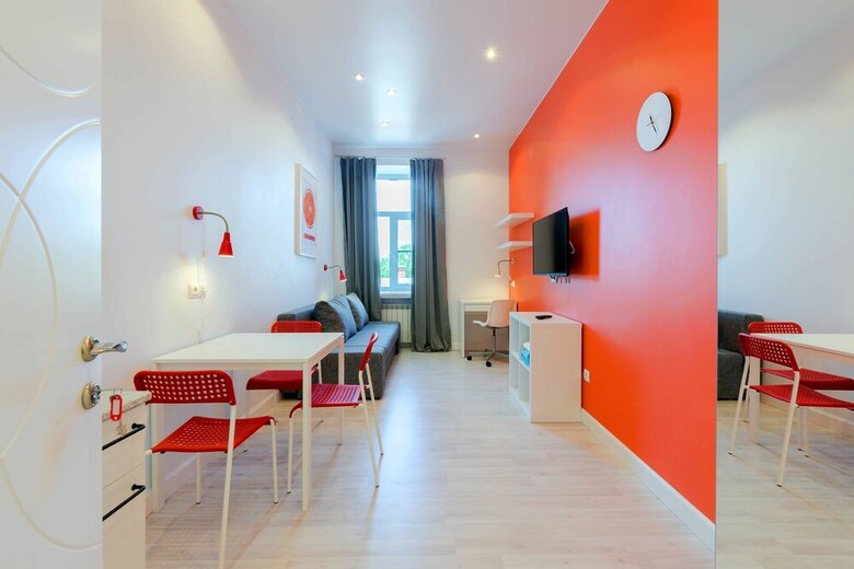 Apartment Starorusskaya 5