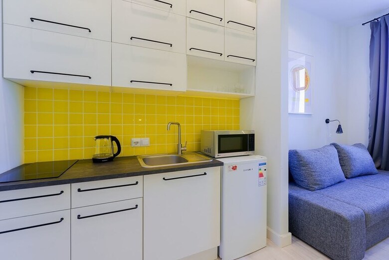 Apartment Starorusskaya 5