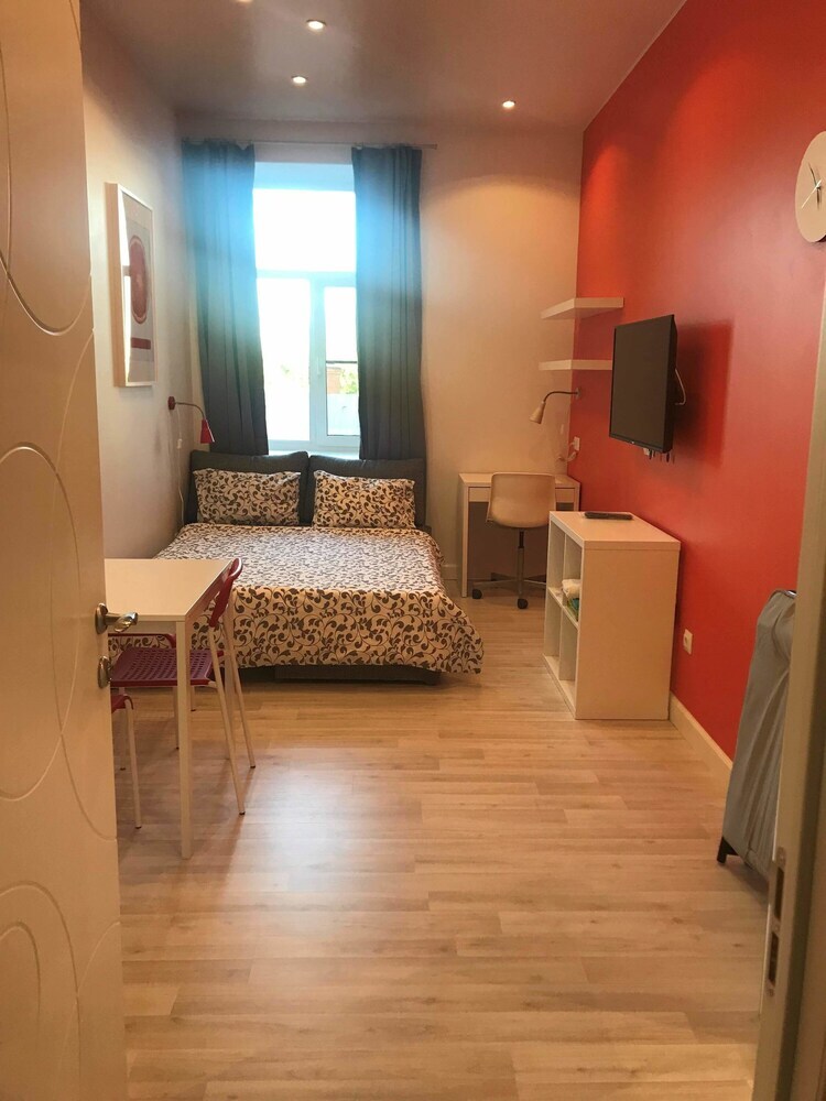 Apartment Starorusskaya 5