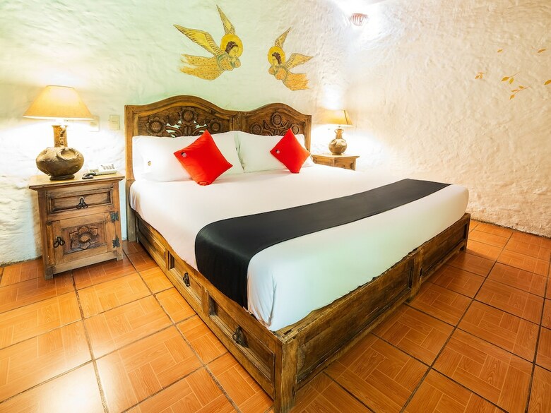Hotel Capital O Amatl�n