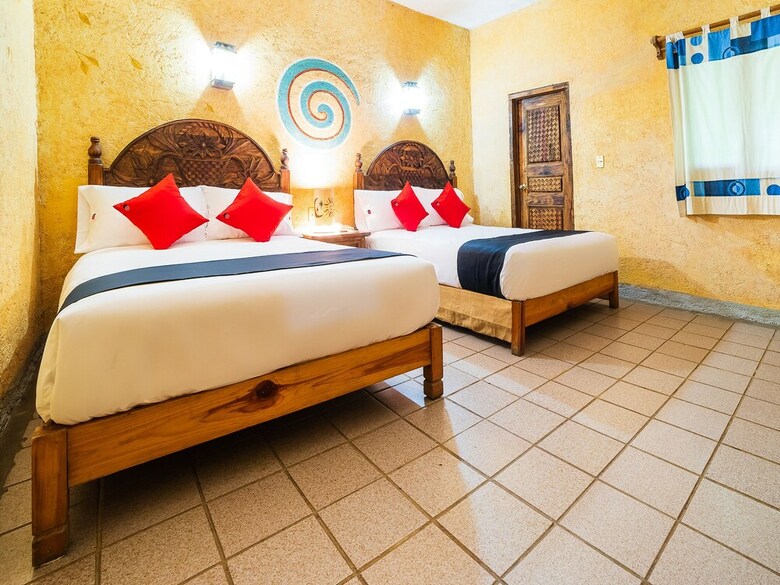 Hotel Capital O Amatl�n