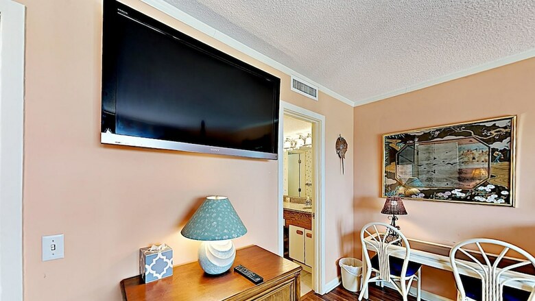 Ocean Creek South Tower By Myrtle Beach Vr