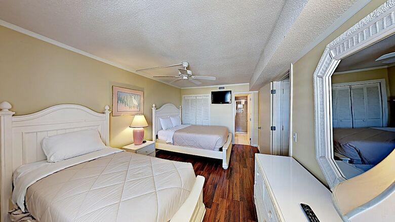 Ocean Creek South Tower By Myrtle Beach Vr