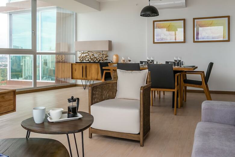 Full Apartment Ocean View