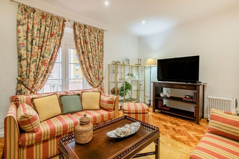 Lisbon Stay At Roma Boulevard Apartment