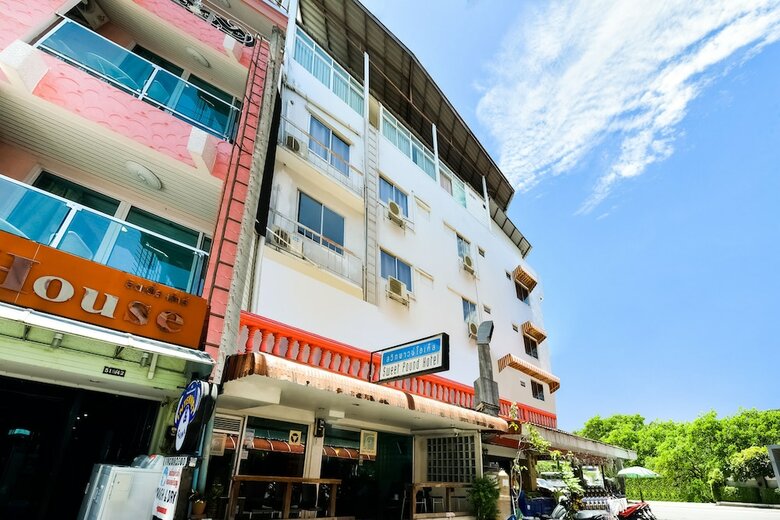 Oyo 279 Sweet Pound Hotel