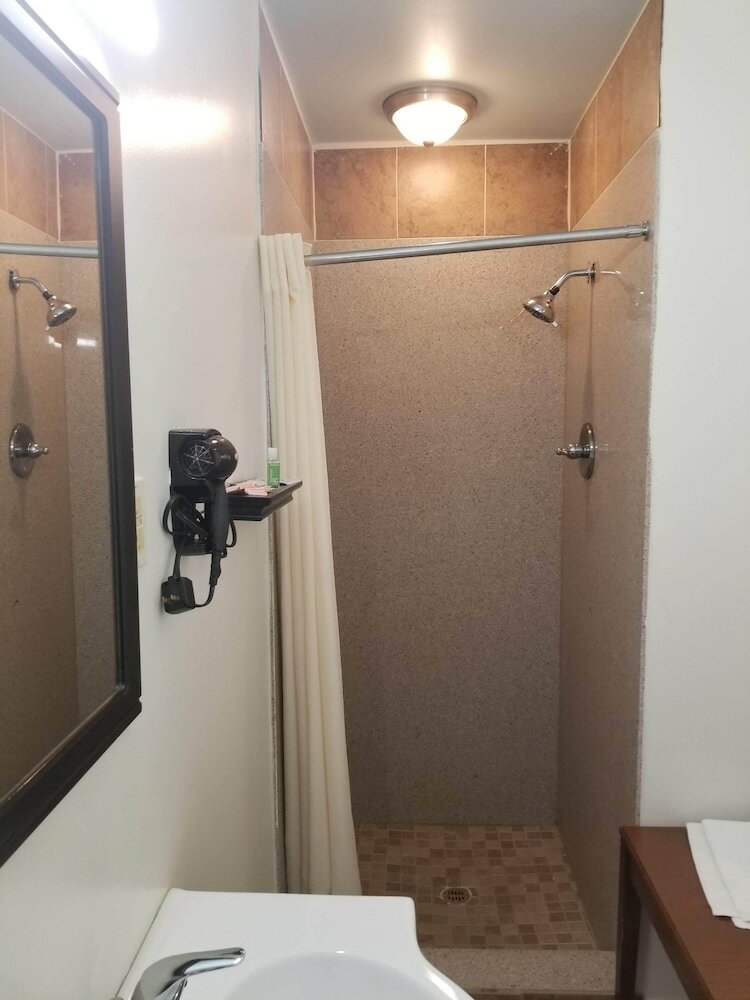 Motel Economy Inn