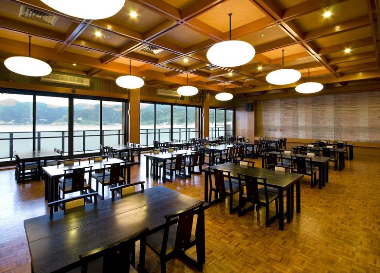 Okukinosaki Seaside Hotel