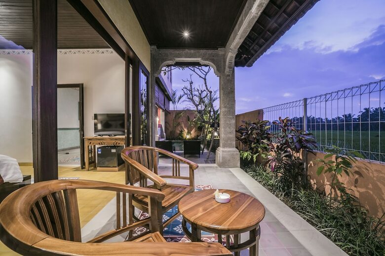 Bed & Breakfast Villa Tanah Carik