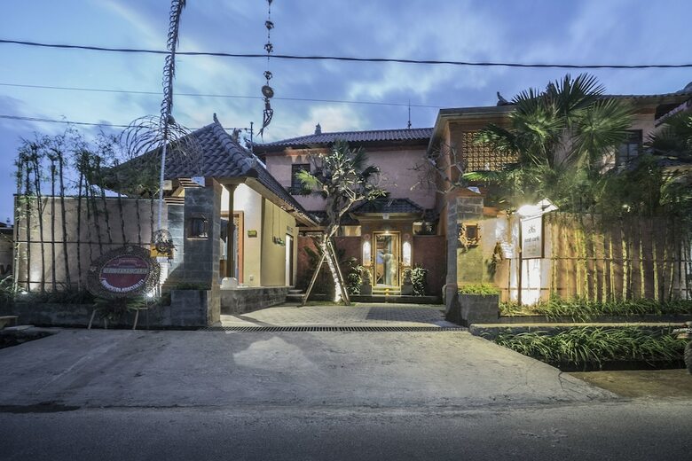 Bed & Breakfast Villa Tanah Carik