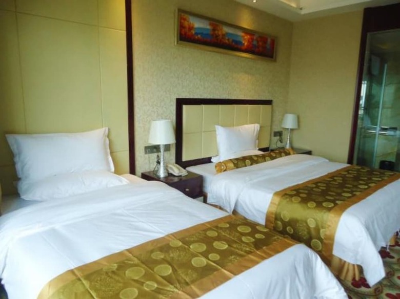 Taishan Bojue Hotel