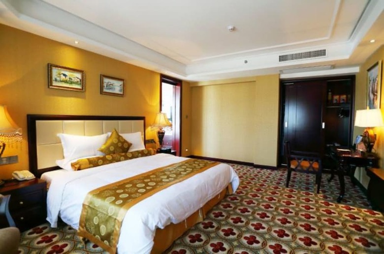 Taishan Bojue Hotel