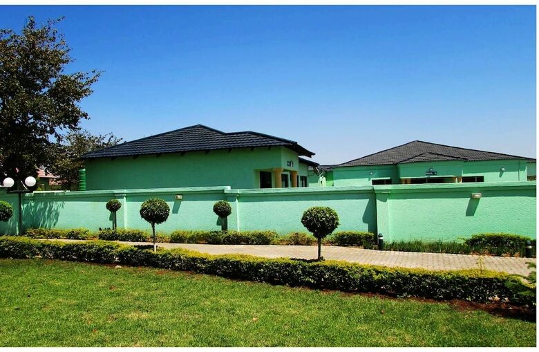 Hotel Mashamba Country House