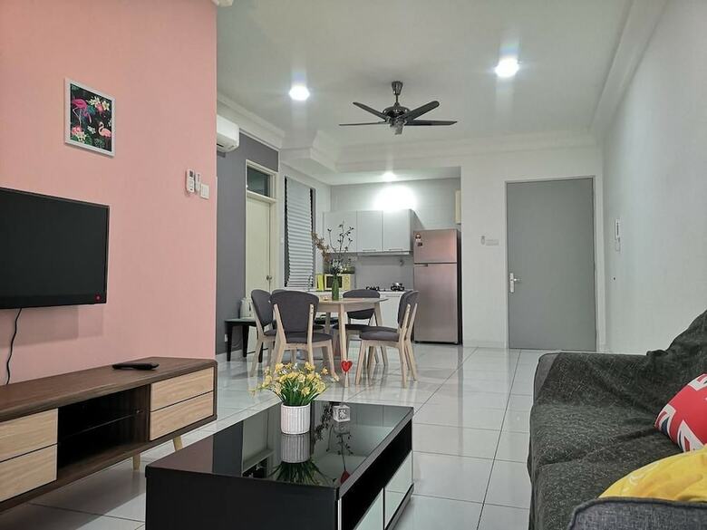 Hotel Yoyo Homestay