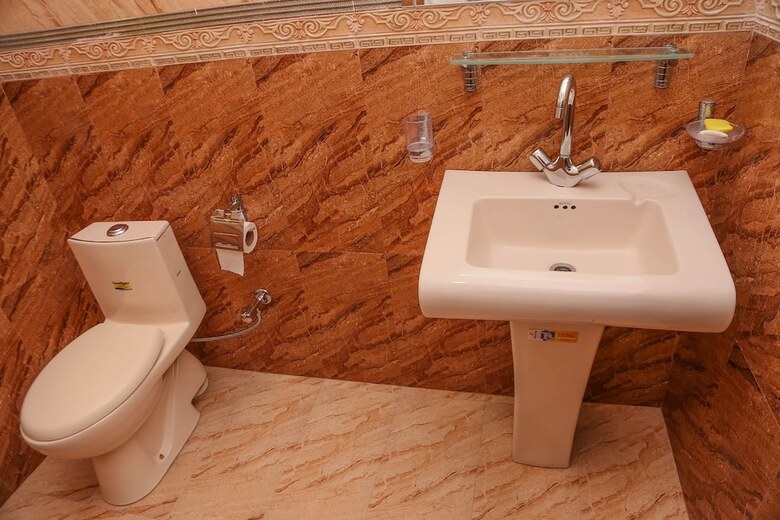 Hotel Monarch Residency