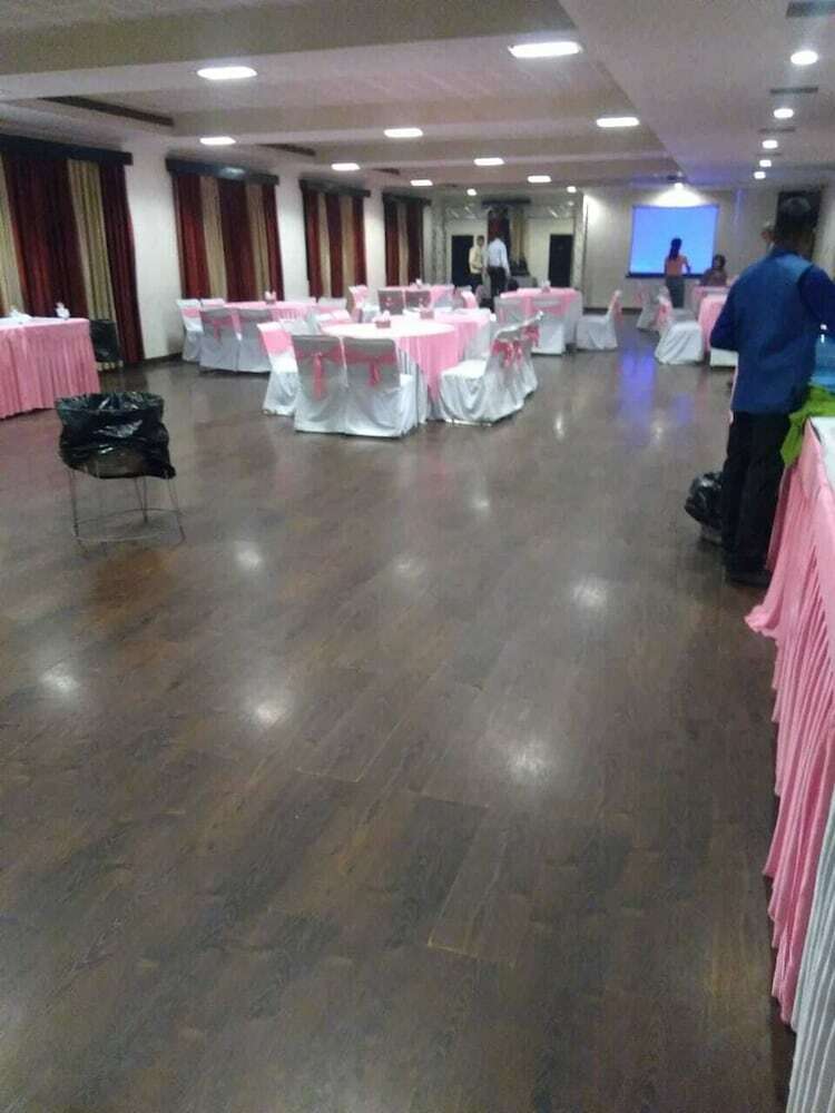 Hotel Rudra Continental Rudrapur