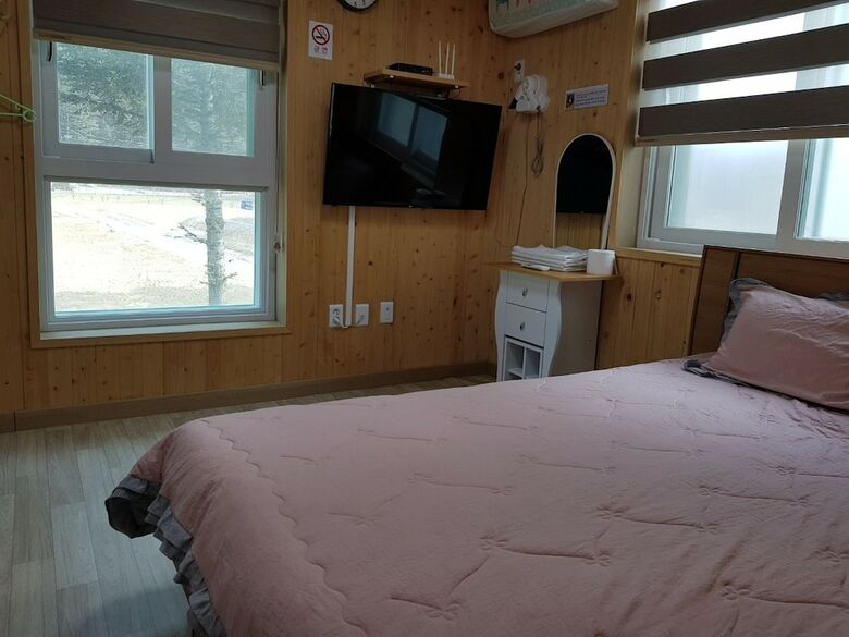 Pension Odae Mountain Healing Town-water Light