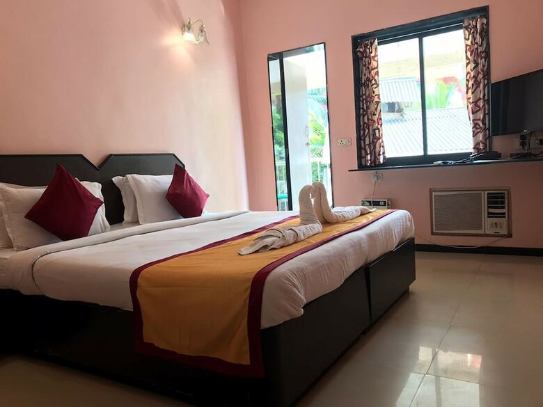 Hotel Miramar, Miramar Beach, Goa