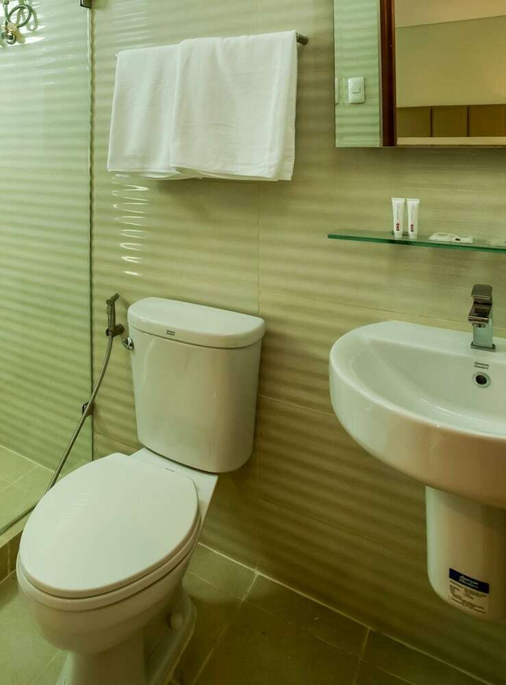 Capital O 461 Asrodel Hotel