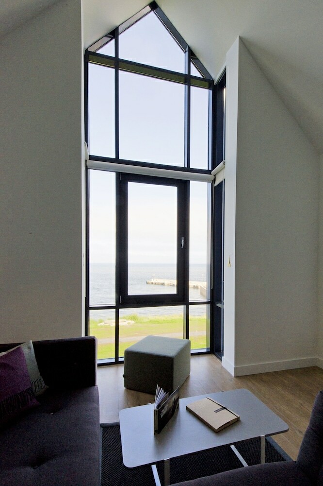 Gold Seeker - 2 Bed Luxury Apartment