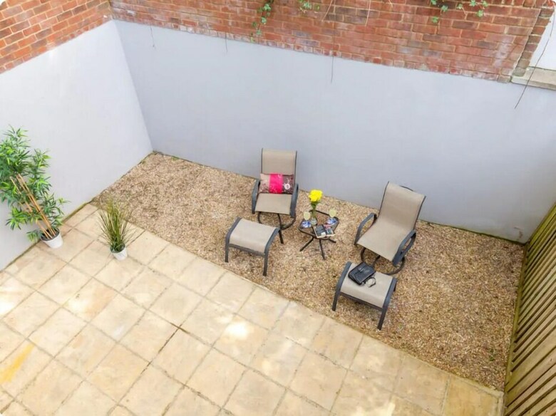 Apartamentos No. 01 St Swithuns Court