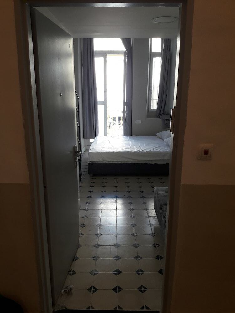 Queen Hotel