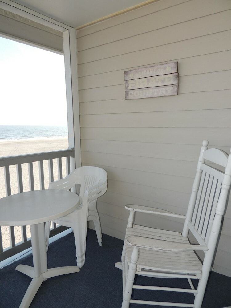 Pelicans Watch By Myrtle Beach Vr