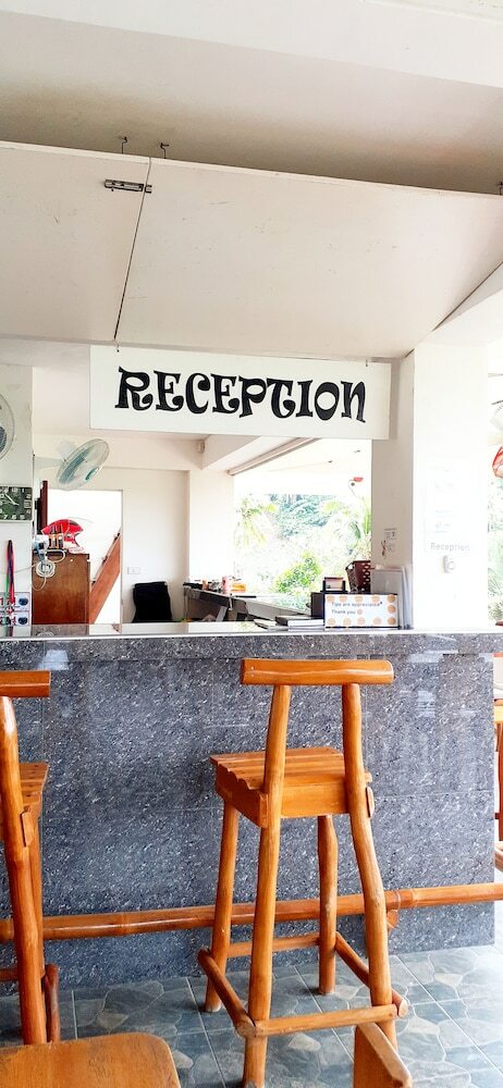 Hotel Jalyn's Resort & Restaurant