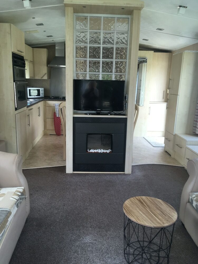 Balmoral 37