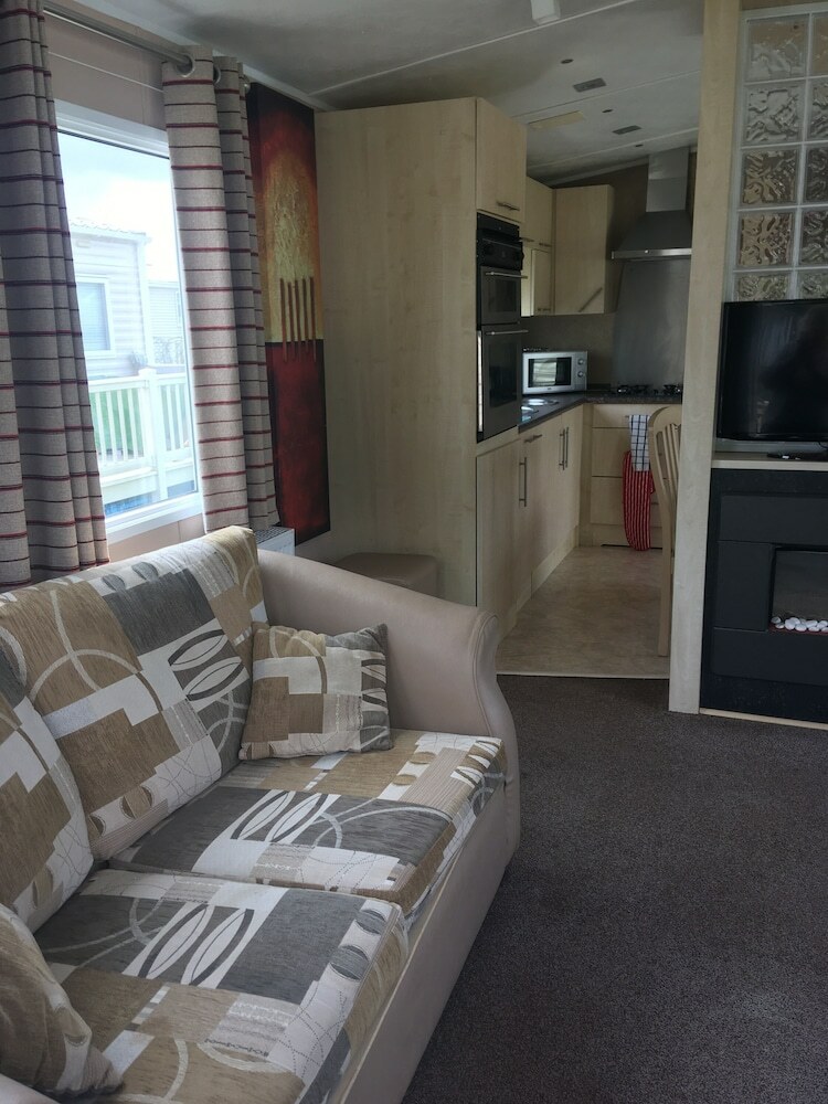 Balmoral 37