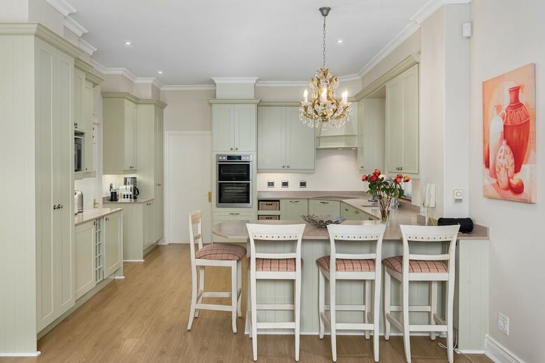 Villa Monmouth 21