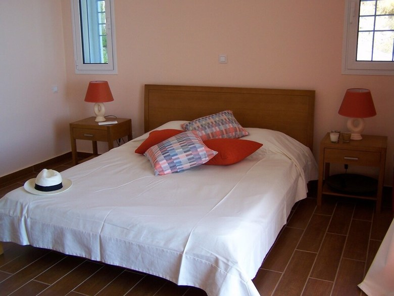 Apartamentos Villa Petra With Swimming Pool
