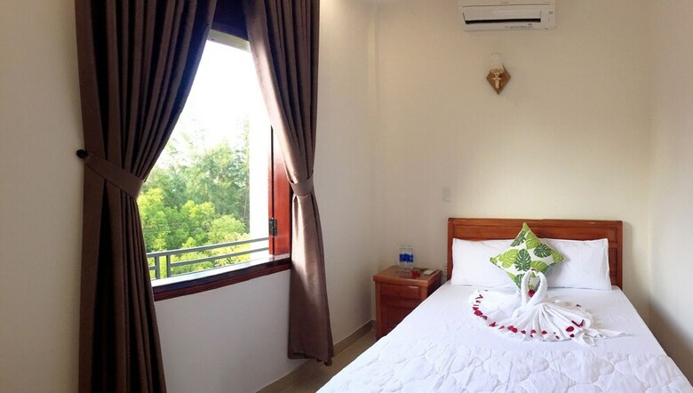 Hotel Canh Duong Motel