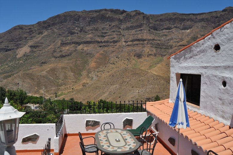Aparthotel Finca Tom�s Y Puri