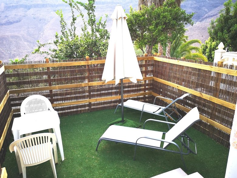 Aparthotel Finca Tom�s Y Puri