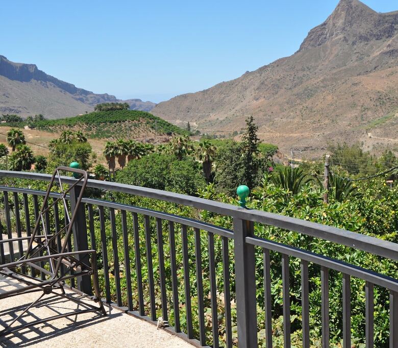 Aparthotel Finca Tom�s Y Puri