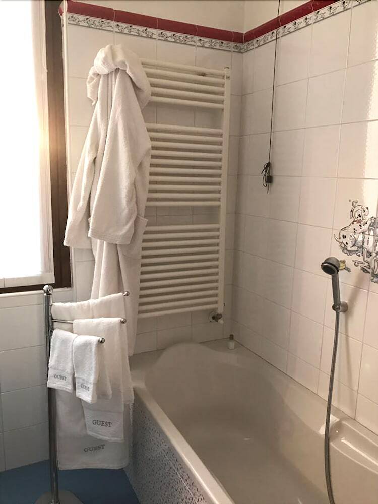 Bed & Breakfast Maison D' Hotes