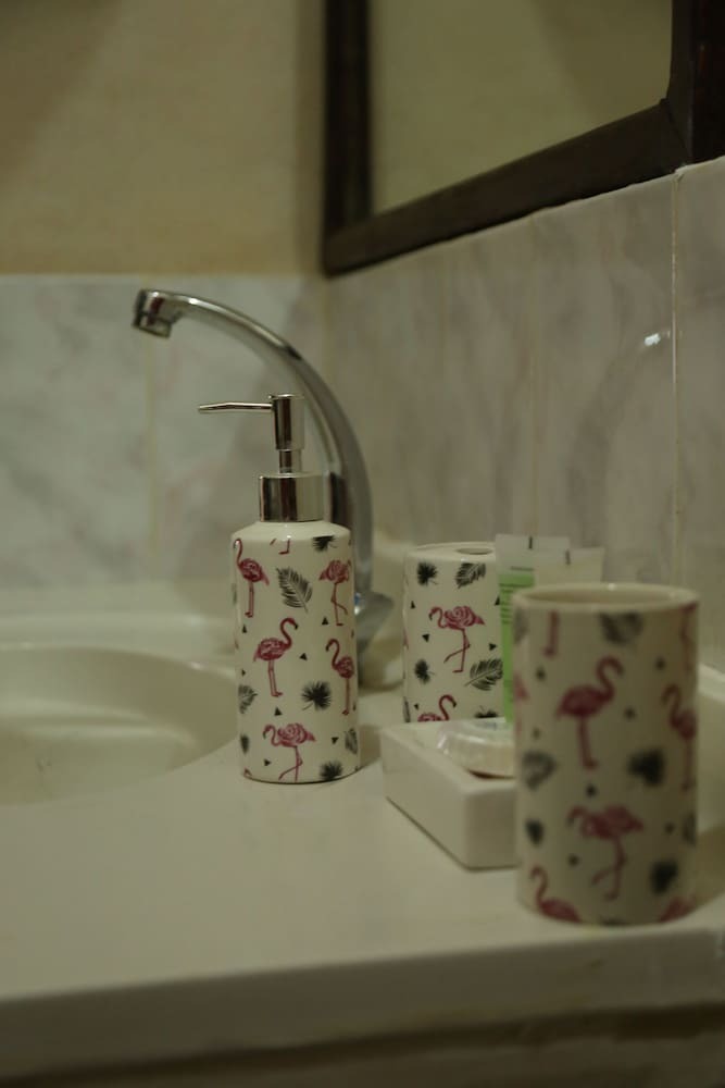 Hostal Peace Castle Hoste