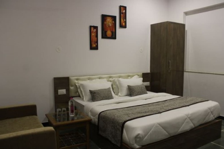 Hotel Hari Priya Resort By Ankur Garden