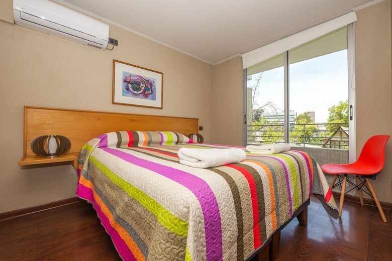 Red Velvet  Apartment