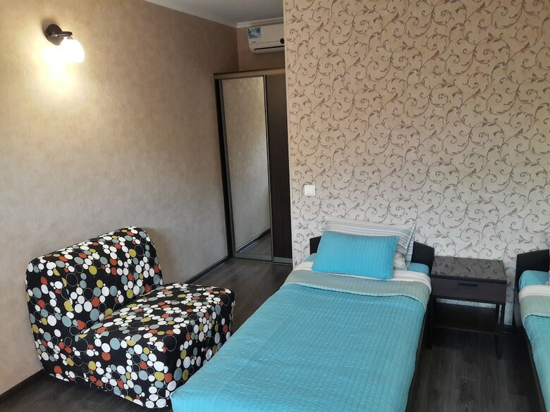 Hotel Morskaya 250
