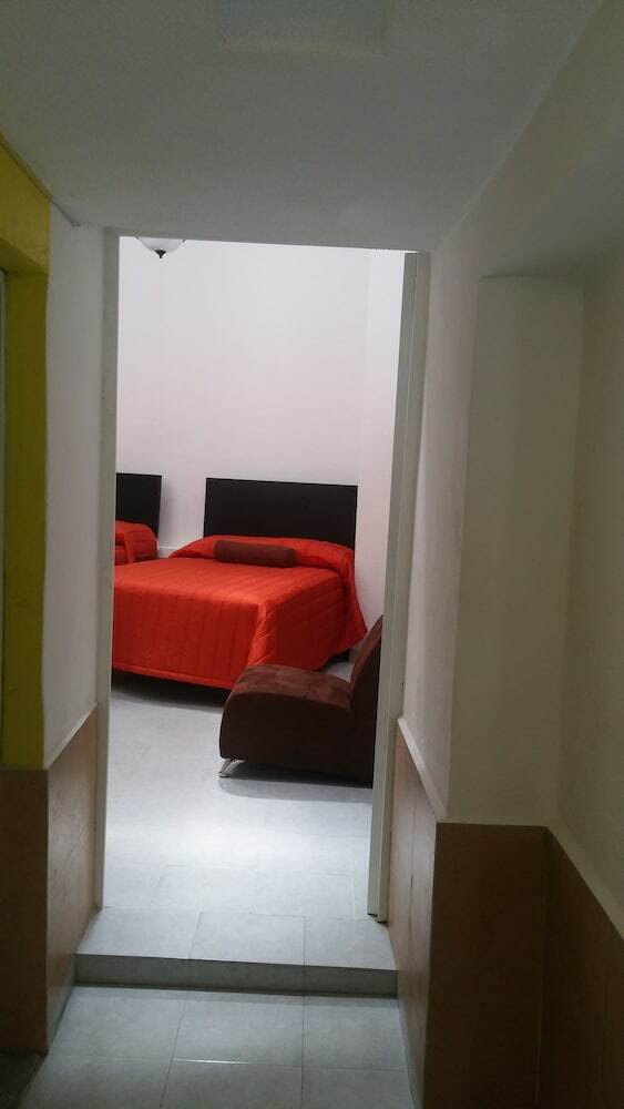Hotel Hospedaje Santa Clara 1