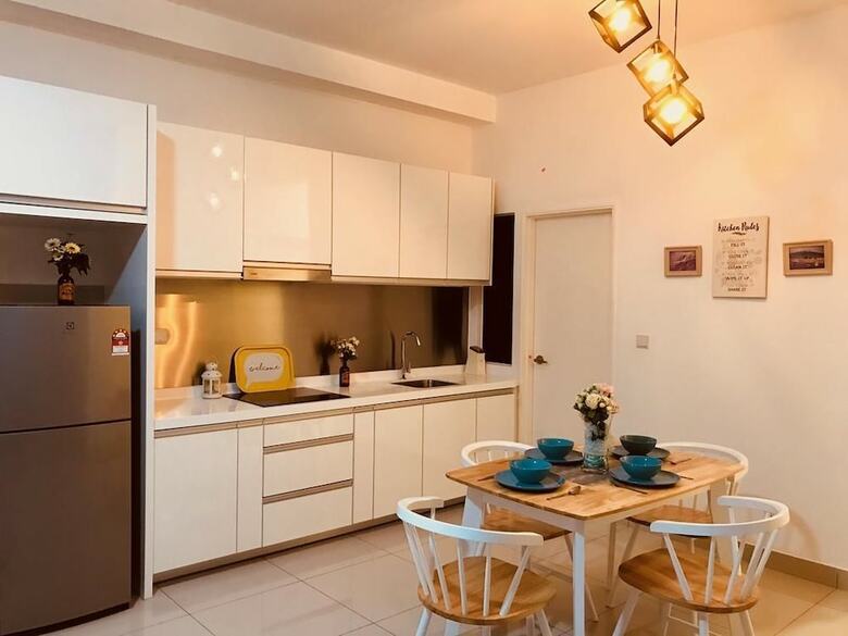 Apartamentos Lego Suites Medini