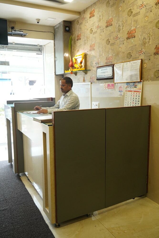 Hotel Sharda Residency