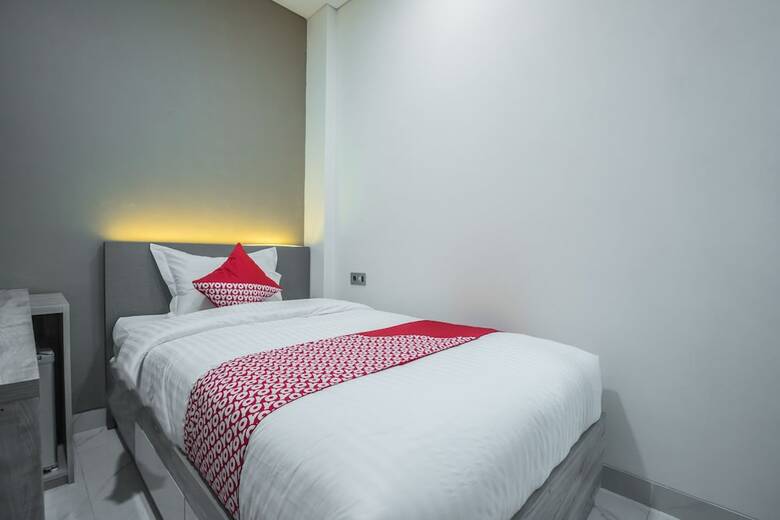 Hotel Oyo 1487 Residence Khoe