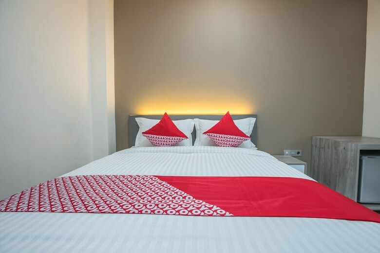 Hotel Oyo 1487 Residence Khoe