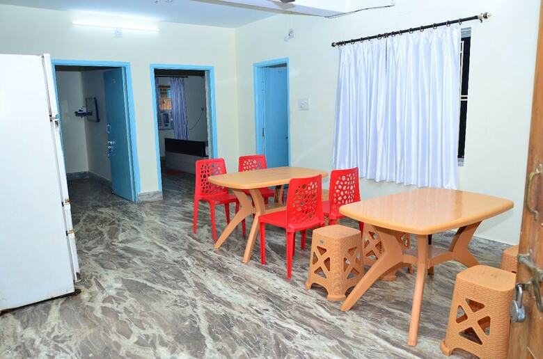 Hotel The Extended Stay 1